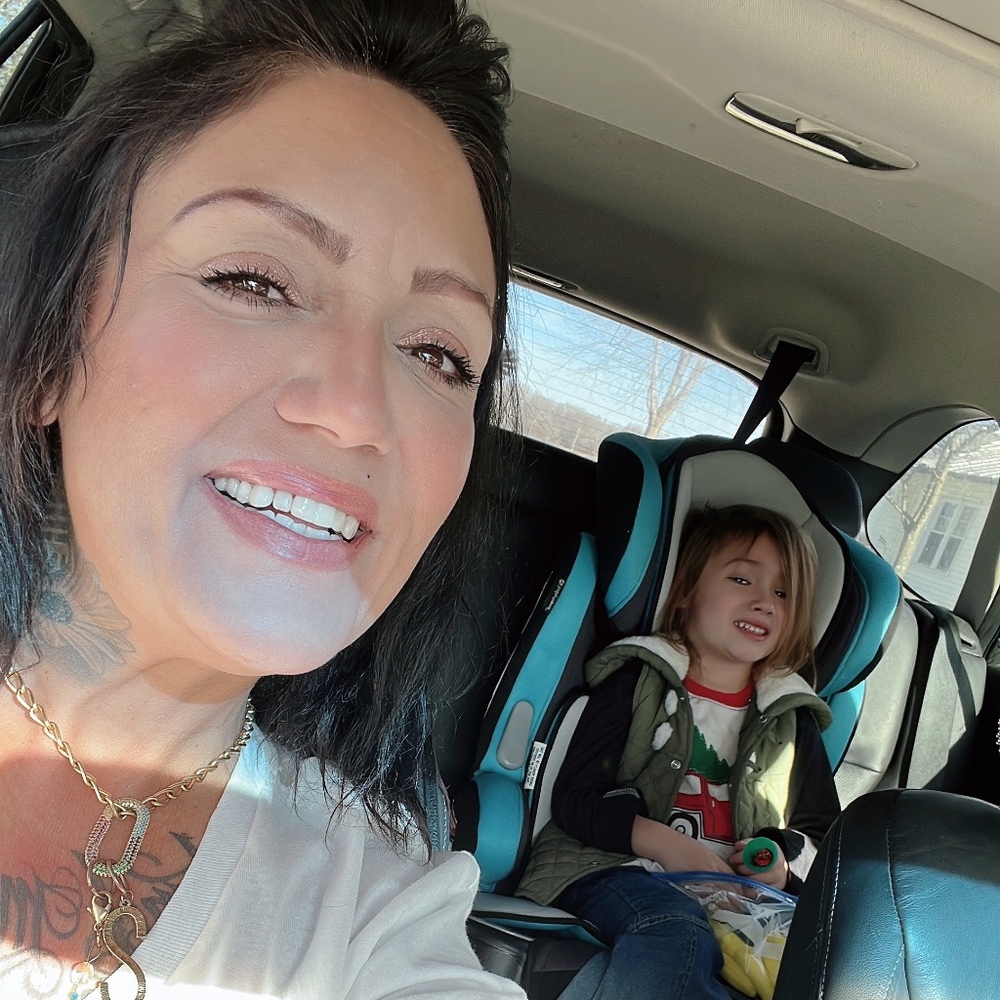 Meet your Posher, Samantha